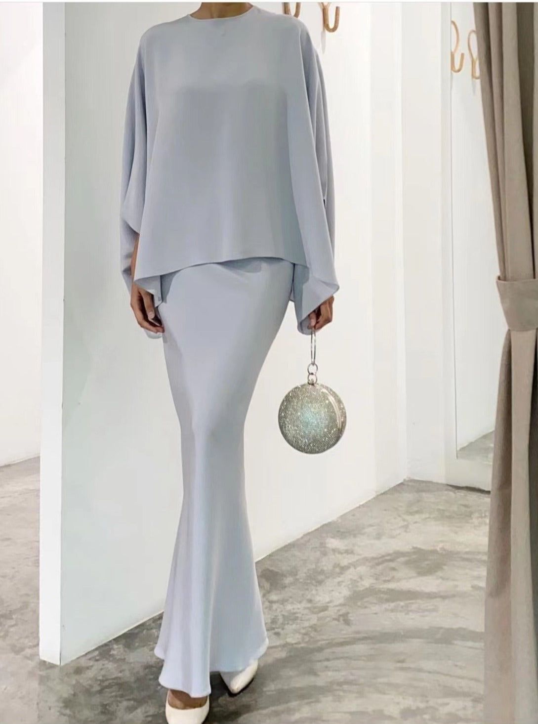 Asya - Set mit amerikanischem Perlenkleid